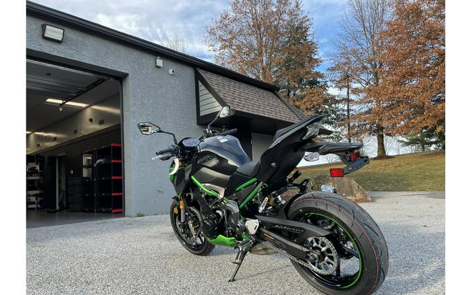 2024 Kawasaki Z900 SE ABS