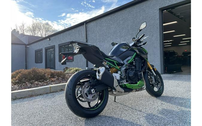 2024 Kawasaki Z900 SE ABS