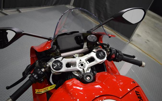 2024 Ducati Panigale V4 Red