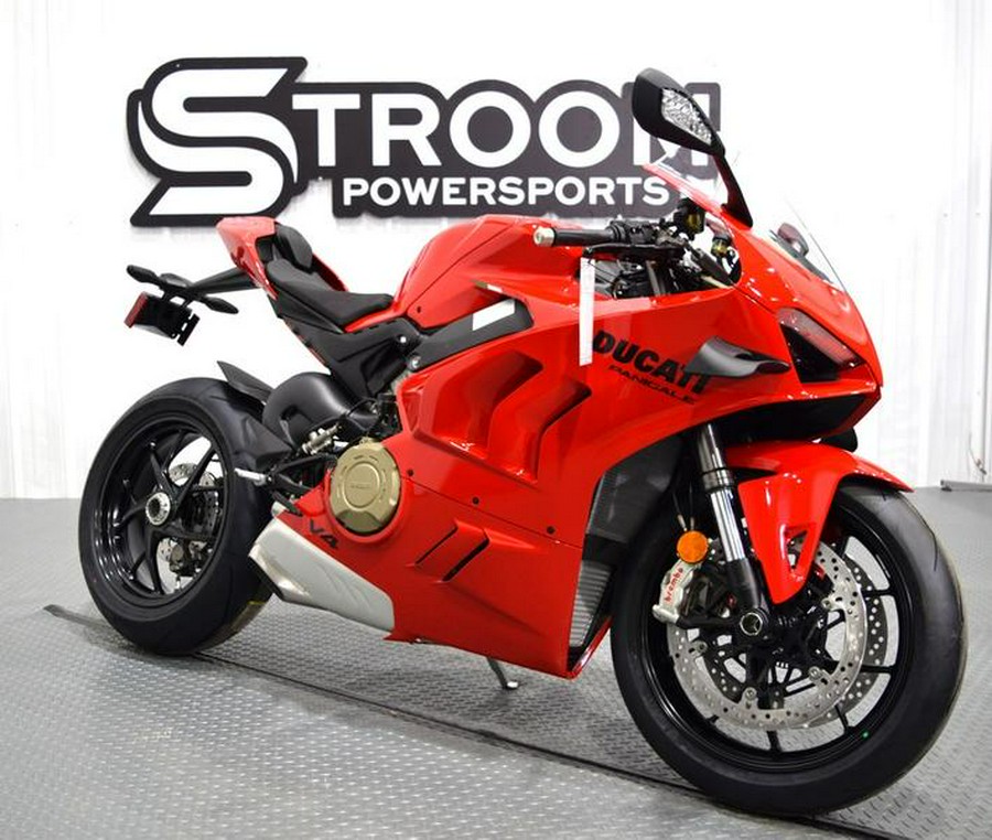 2024 Ducati Panigale V4 Red