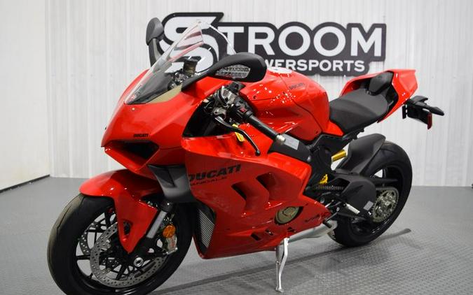 2024 Ducati Panigale V4 Red