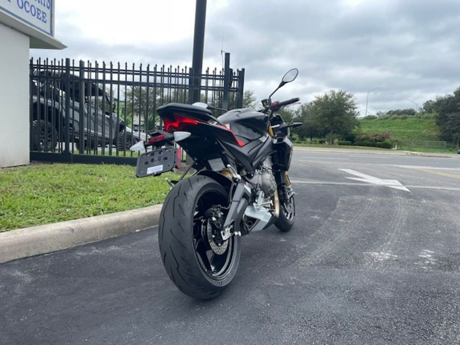 2026 Aprilia® Tuono 660 Factory - DARK BANSHEE