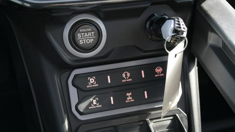 2026 Can-Am® Maverick R Max X RS