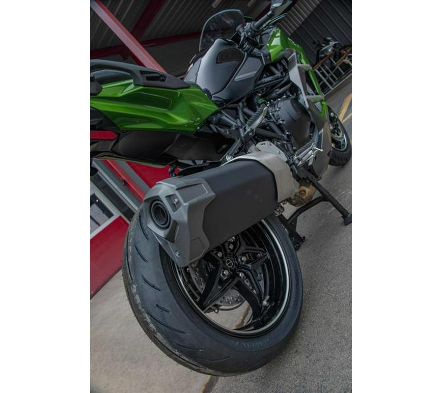 2025 Kawasaki NINJA H2® SX SE ABS