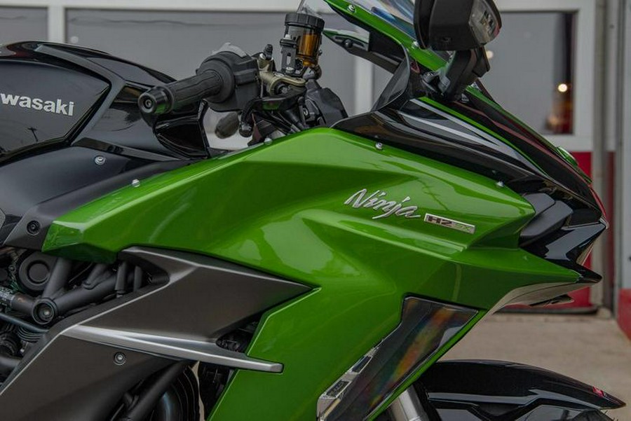 2025 Kawasaki NINJA H2® SX SE ABS