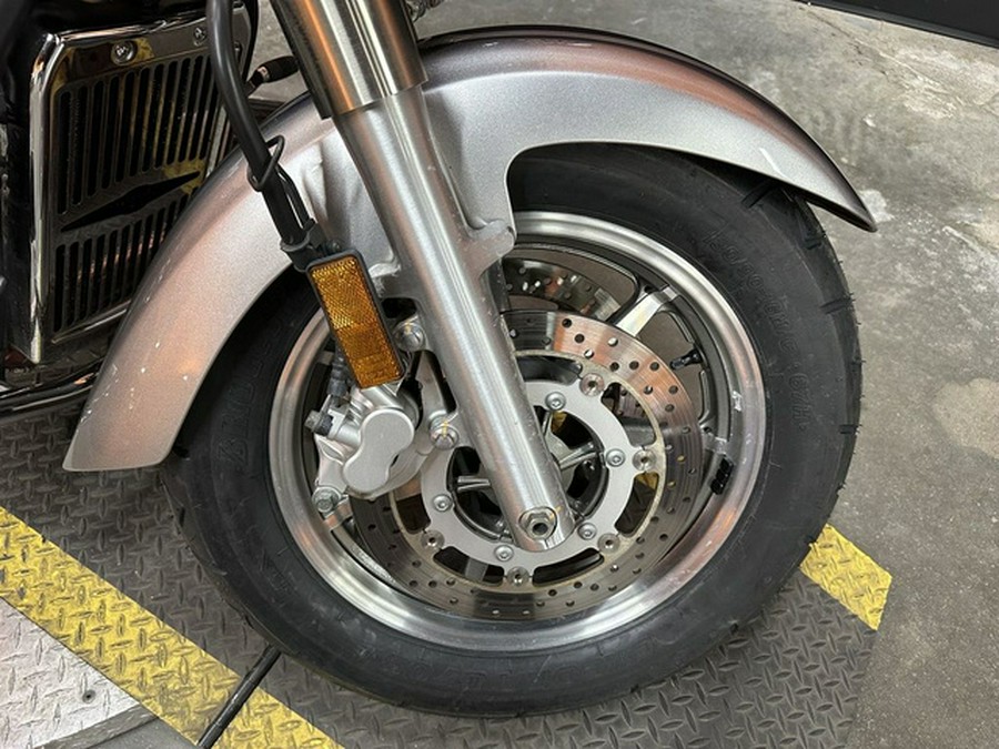 2007 Yamaha V Star 1300 Tourer Liquid SilverCharcoal Silver