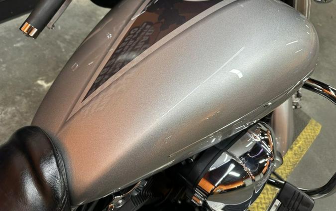 2007 Yamaha V Star 1300 Tourer Liquid SilverCharcoal Silver