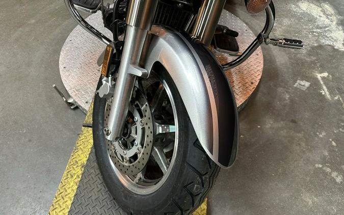 2007 Yamaha V Star 1300 Tourer Liquid SilverCharcoal Silver