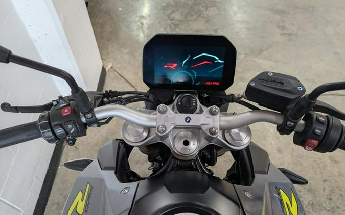2022 BMW F 900 R Blue Stone Metallic