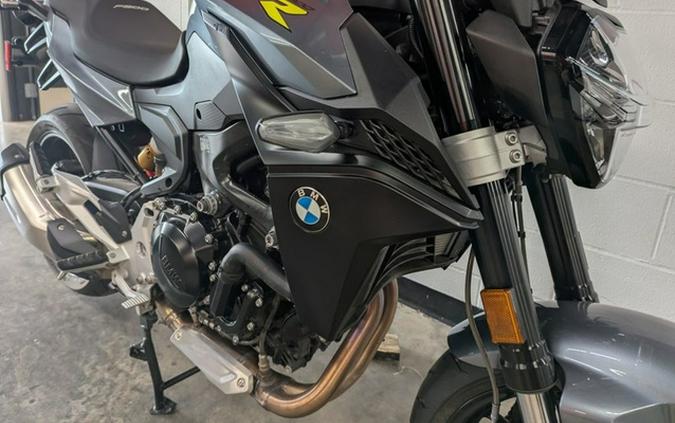 2022 BMW F 900 R Blue Stone Metallic