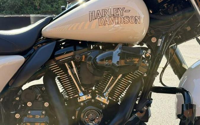 2023 Harley-Davidson Street Glide ST White Sand Pearl
