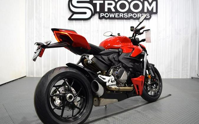 2024 Ducati Streetfighter V2 Red