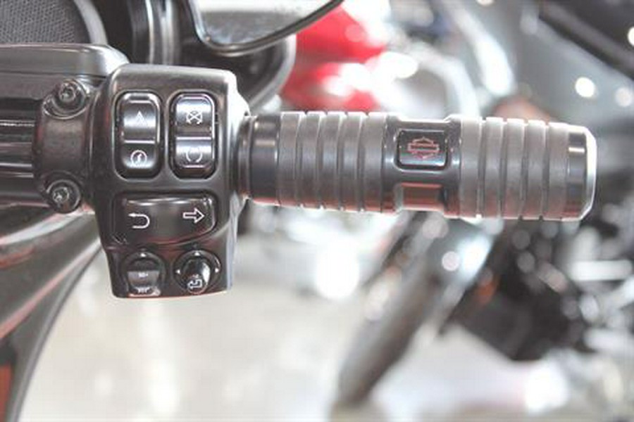 2020 Harley-Davidson CVO™ Street Glide®