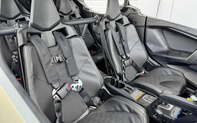 2026 Can-Am® Maverick R MAX X rc