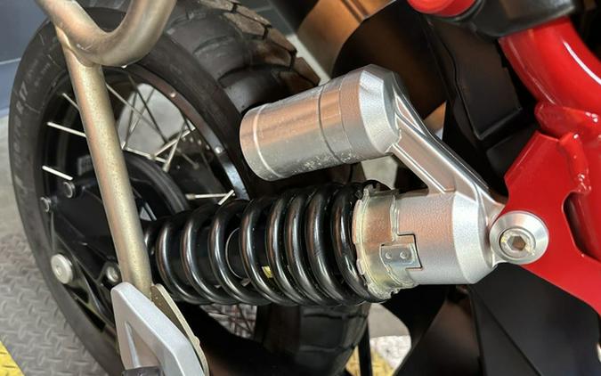 2021 Moto Guzzi V85 TT Adventure E5