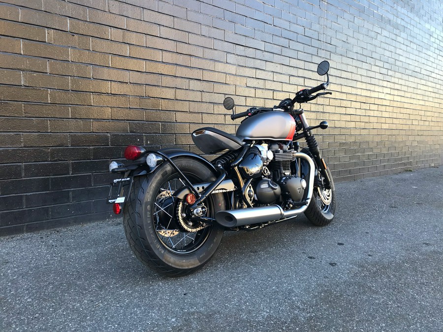2025 Triumph Bonneville Bobber