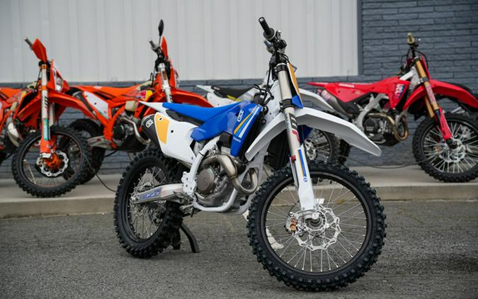2025 Husqvarna Motorcycles FC 350 HERITAGE