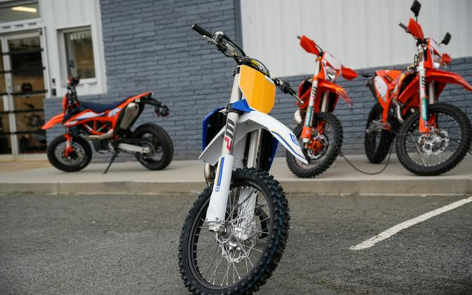 2025 Husqvarna Motorcycles FC 350 HERITAGE
