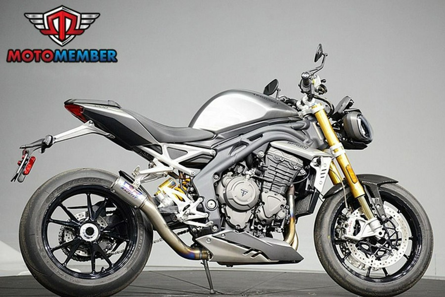 2022 Triumph Speed Triple 1200 RS Matte Silver Ice