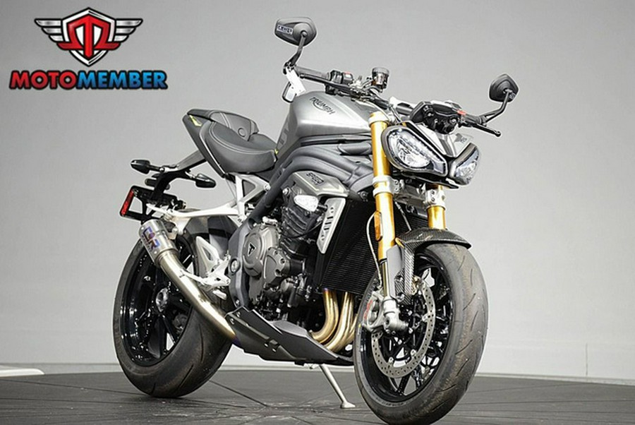 2022 Triumph Speed Triple 1200 RS Matte Silver Ice