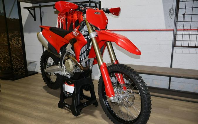 2026 Ducati Desmo450 EDX