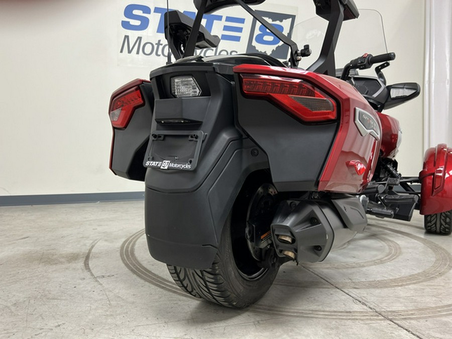 2016 Can-Am Spyder F3-T T