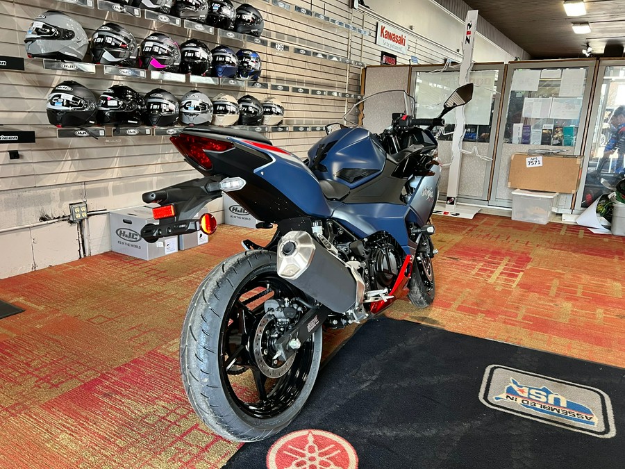2026 Kawasaki Ninja® 500 SE ABS