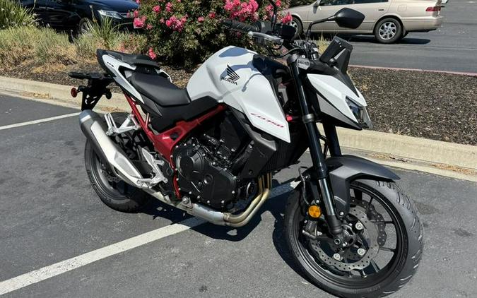 2025 Honda® CB750 Hornet