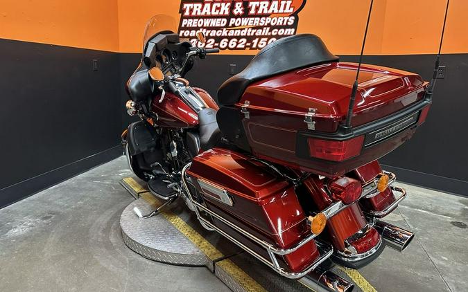 2010 Harley-Davidson® FLHTCU - Ultra Classic® Electra Glide