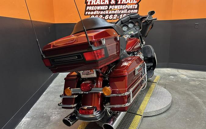 2010 Harley-Davidson® FLHTCU - Ultra Classic® Electra Glide