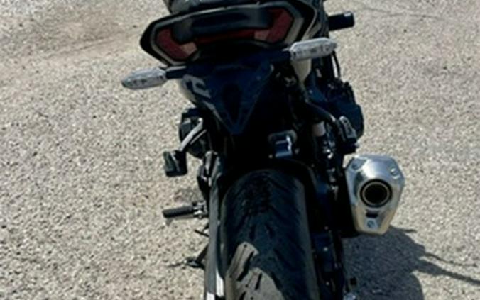2025 Kawasaki Z900 SE ABS