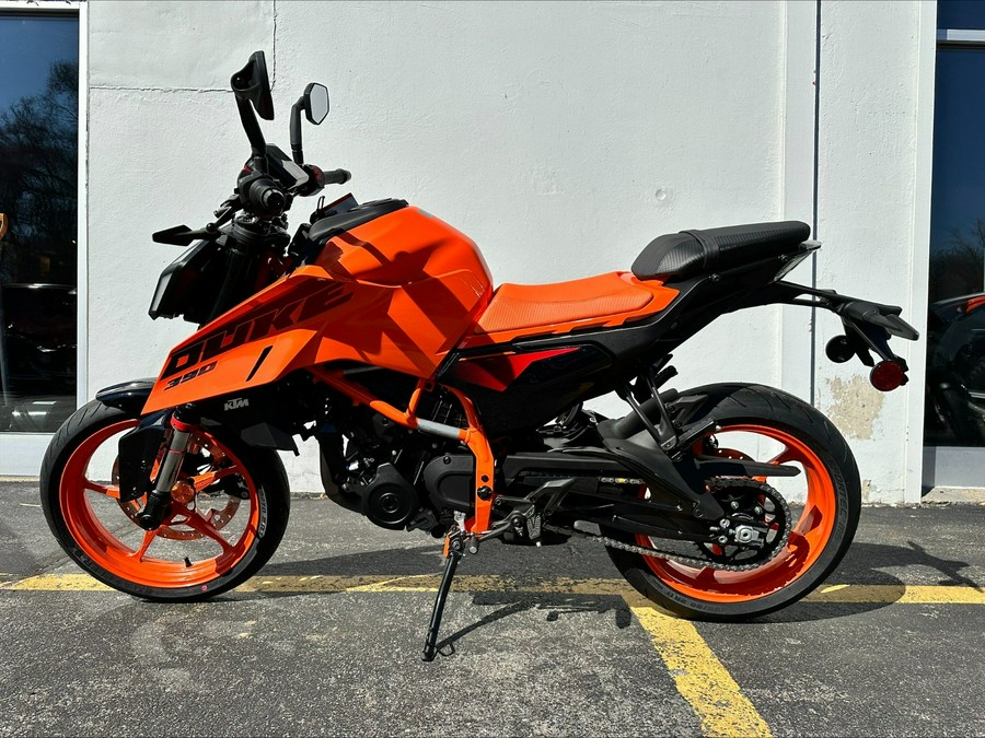 2024 KTM 390 DUKE