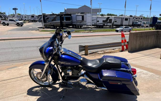 2006 Harley-Davidson® Street Glide® DEEP COBALT