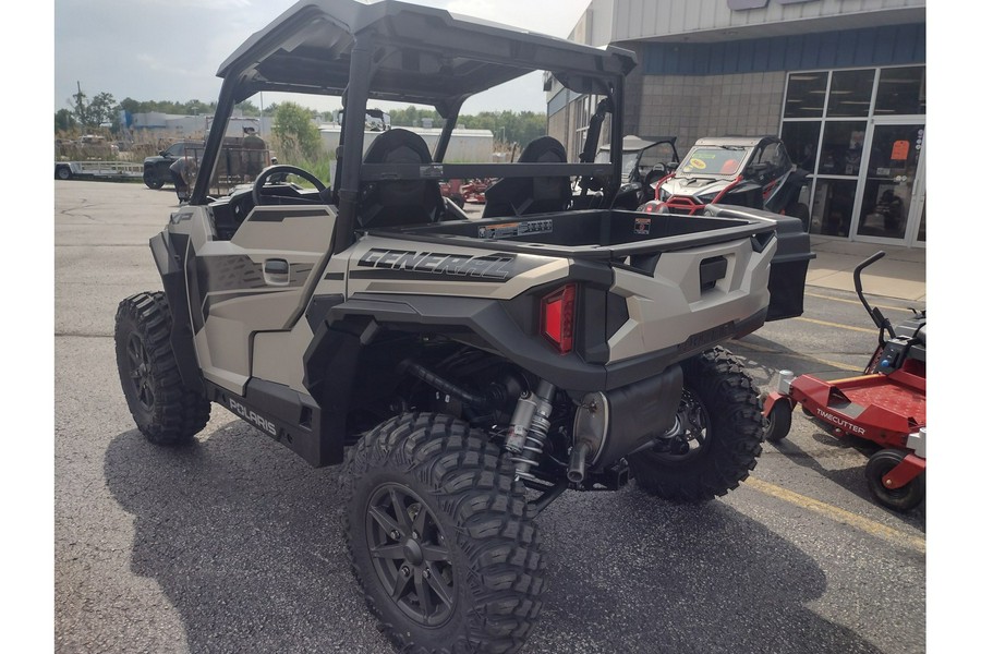 2024 Polaris Industries GENERAL® XP 1000 Ultimate