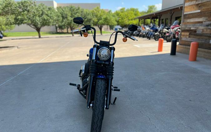 2024 Harley-Davidson® Street Bob® 114 Blue Burst - Black Finish