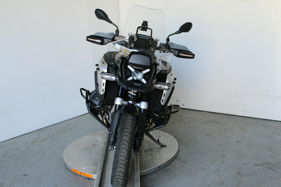 2026 BMW Motorrad R 1300 GS Adventure
