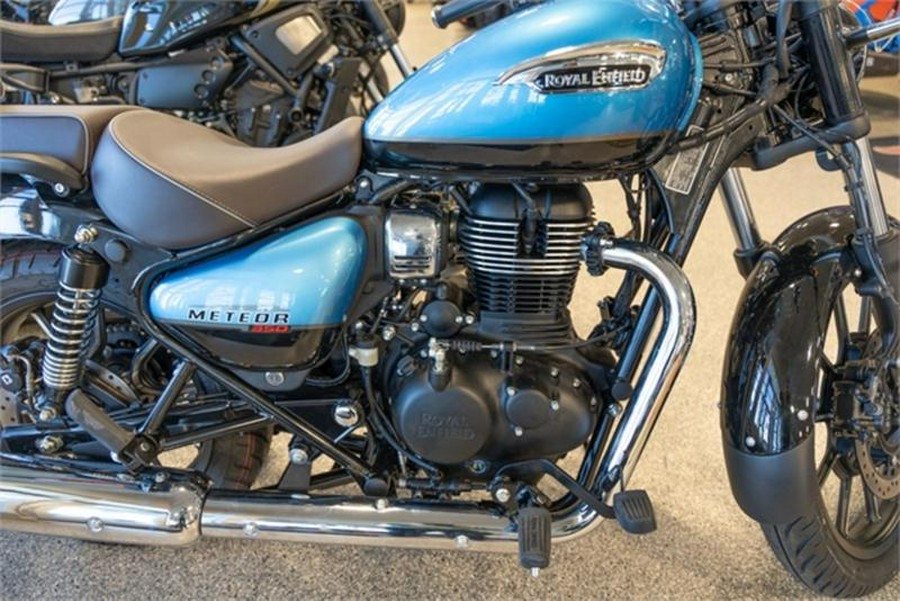 2023 Royal Enfield Meteor 350 Supernova Blue