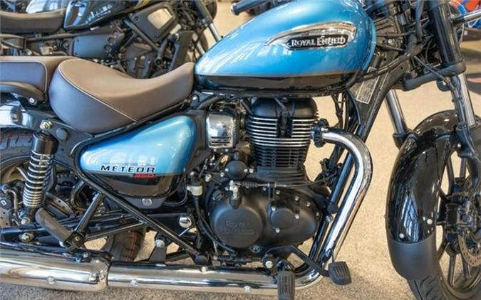 2023 Royal Enfield Meteor 350 Supernova Blue