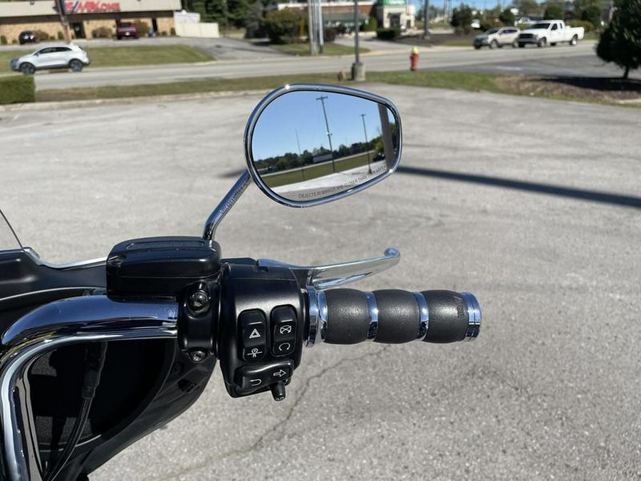 2023 Harley-Davidson® FLHTCUTG - Tri Glide® Ultra