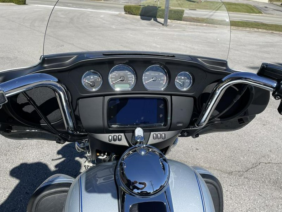 2023 Harley-Davidson® FLHTCUTG - Tri Glide® Ultra