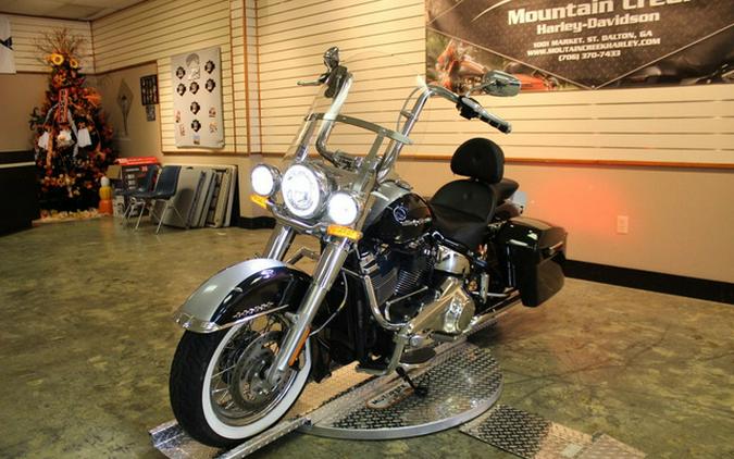 2019 Harley-Davidson Softail FLDE - Deluxe