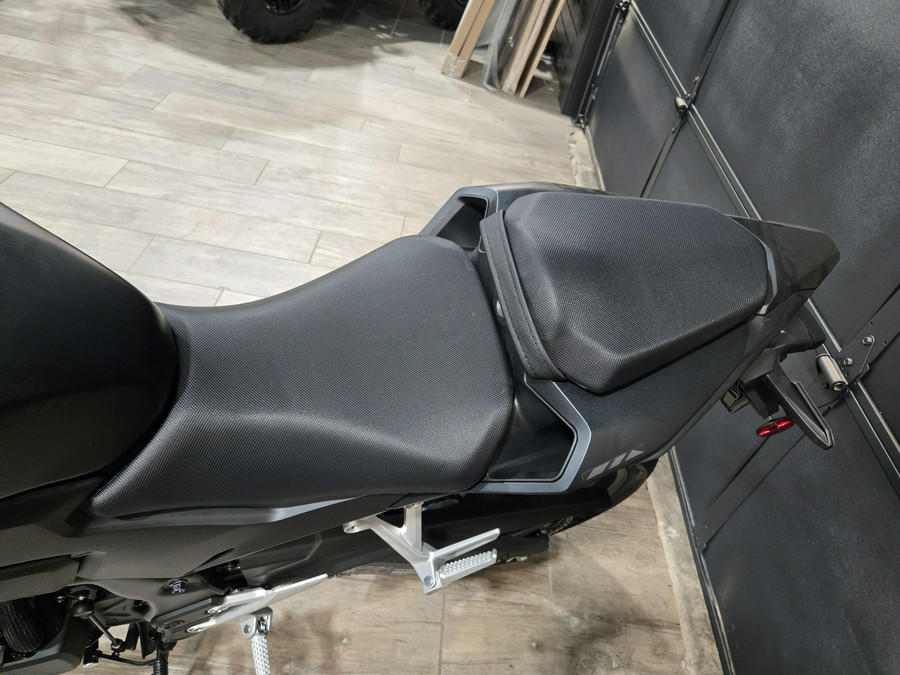 2025 HONDA CB500F ABS