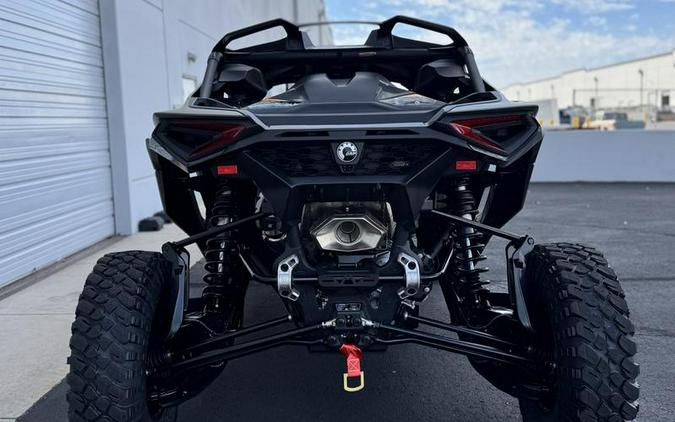 2026 Can-Am® Maverick R MAX X rc