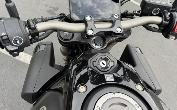 2026 Honda® CB650R E-Clutch