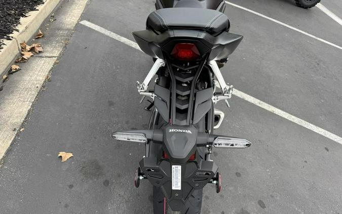 2026 Honda® CB650R E-Clutch