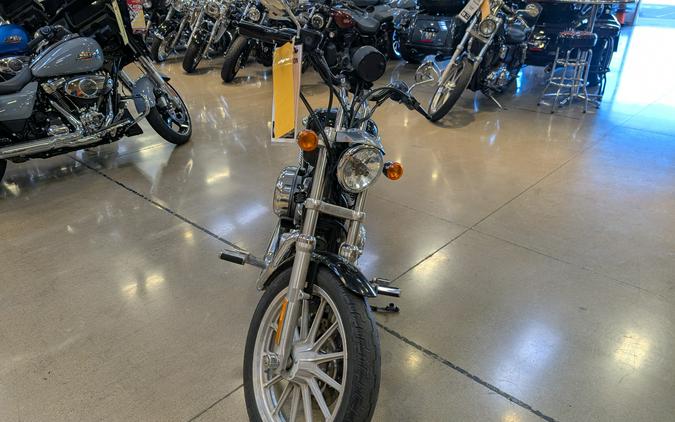 2010 Harley-Davidson Sportster® 883 Low