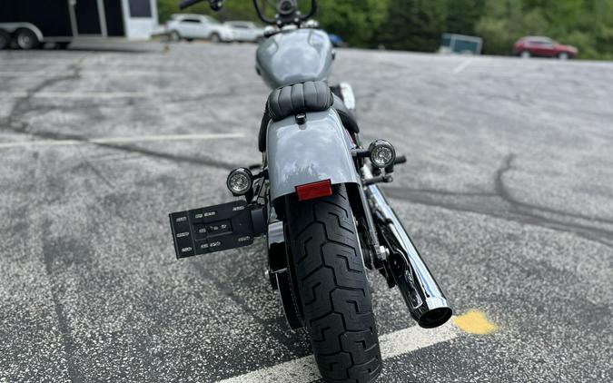 FXBB 2026 Street Bob