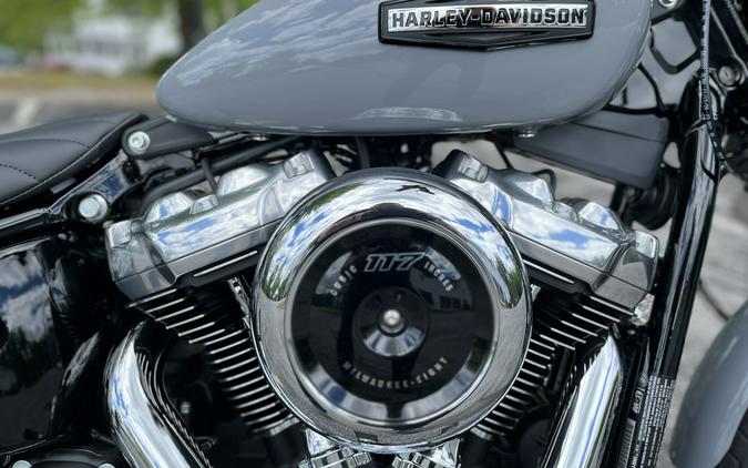 FXBB 2026 Street Bob