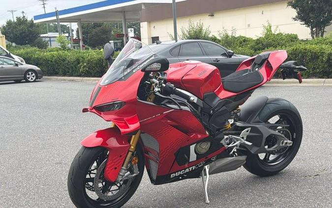 2026 Ducati Panigale V4 S Corse