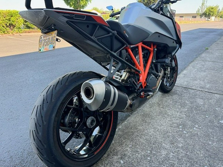 2016 KTM Super Duke